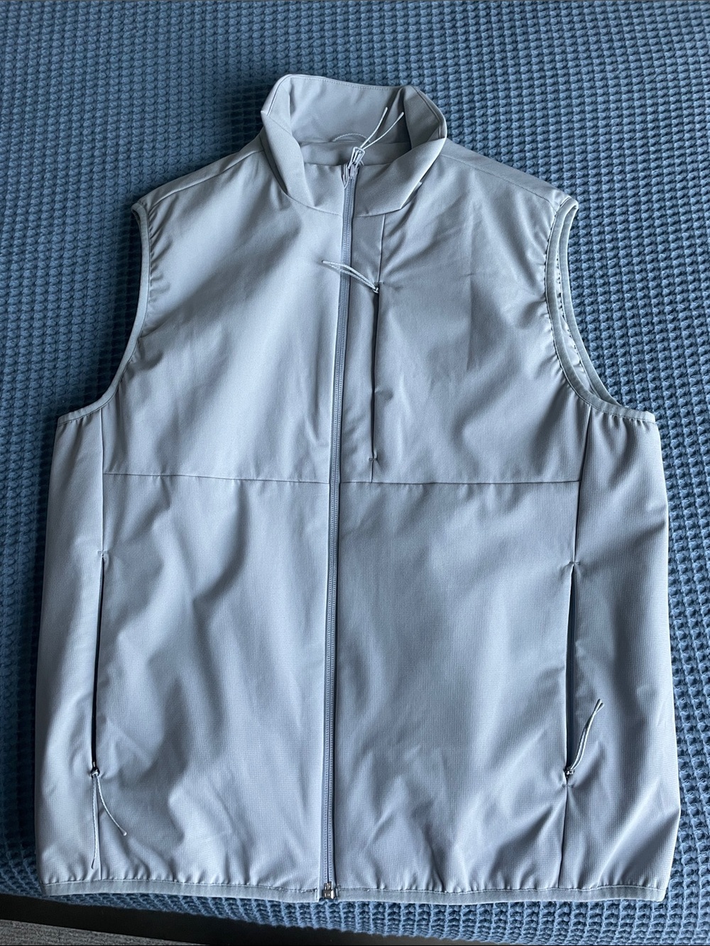 J. Crew Men's Light Gray Zip-Front Performance Vest